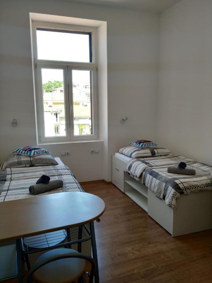 Apartments Todorovic Пула Экстерьер фото